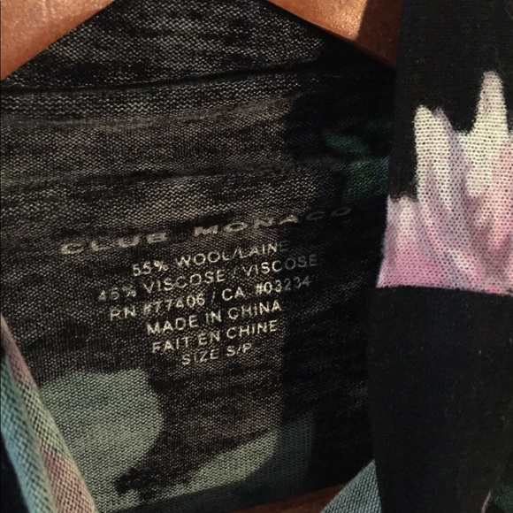 •Club Monaco• Julie Printed Turtleneck - Picture 5 of 7